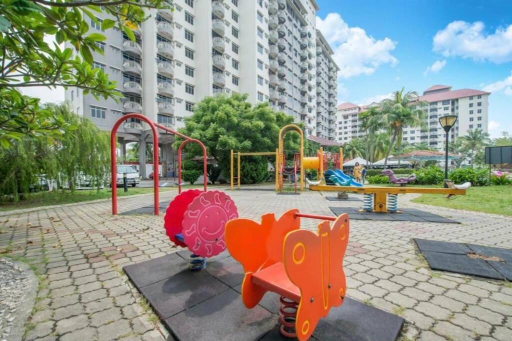 2 Bedroom Port Dickson Seaview מראה חיצוני תמונה